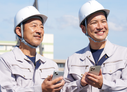 登録は無料、
サービス制限なしで
繋がりやすい！